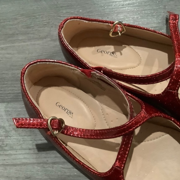 EUC like new Ruby red slipper shoes - Picture 5 of 5